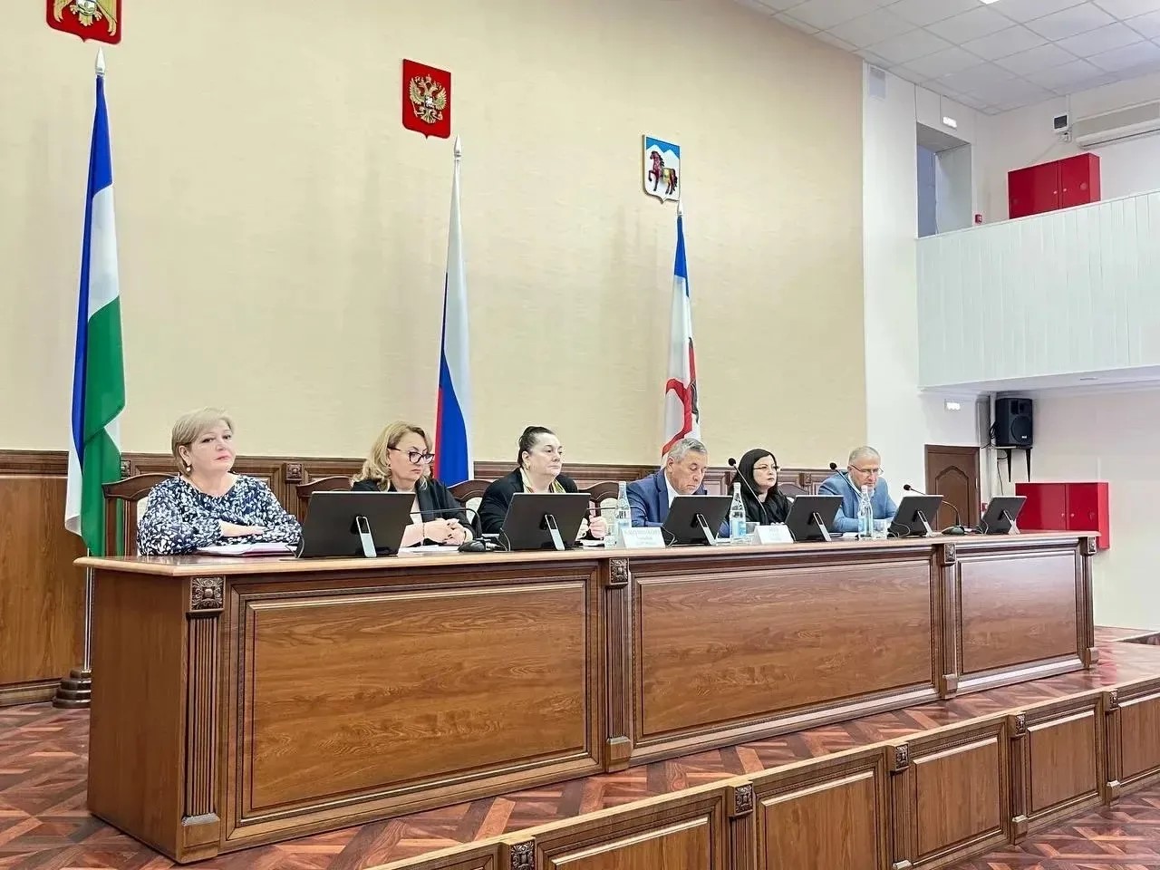 В г.п. Залукокоаже 4 июня 2026 года состоялось совещание по вопросам трудоустройства отдельных категорий граждан