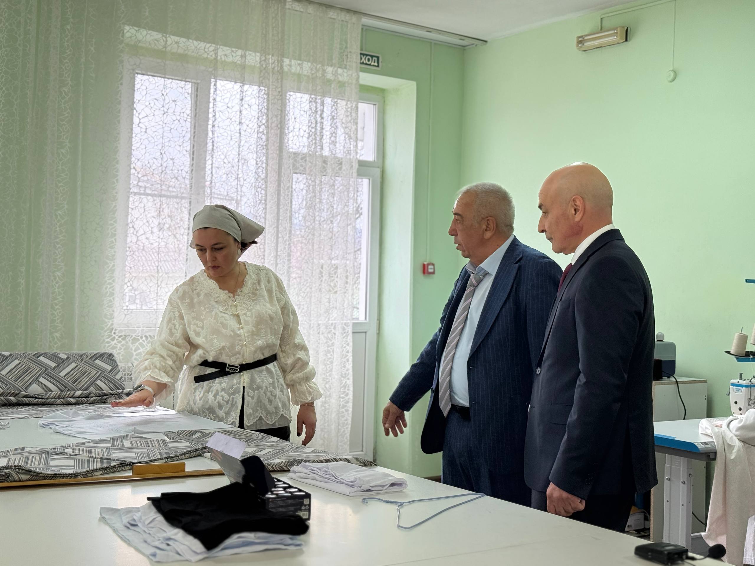 В центре «Намыс» дан старт проекту «Семейная мастерская»