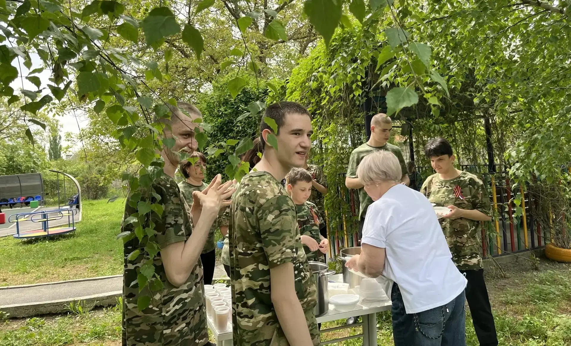  В нашем учреждении прошла военно-патриотическая игра «Зарница», посвященная Дню Победы