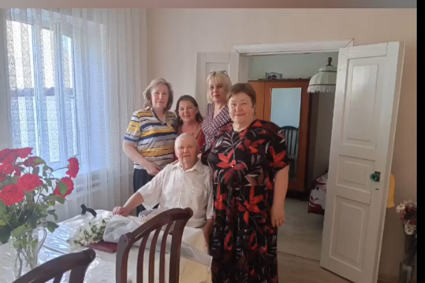 С вековым юбилеем ветерана Великой Отечественной войны!