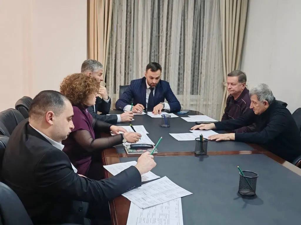Заседание комиссии Минтрудсоцзащиты КБР по предоставлению жилья в «Специальном доме для одиноких престарелых»