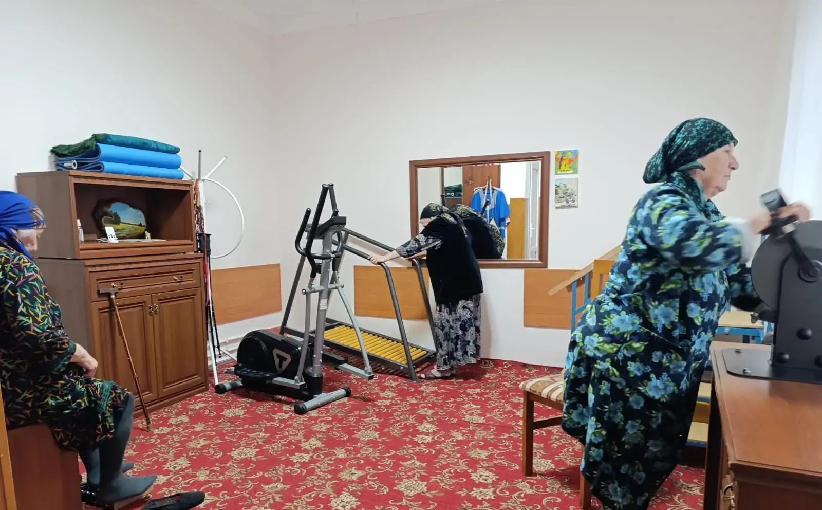 Активное долголетие: занятия лечебной физкультурой
